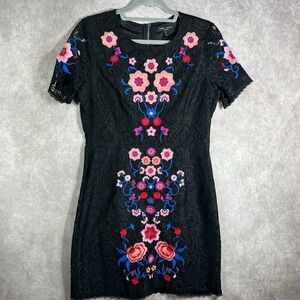 Romeo & Juliet Mini Dress Womens Medium Black Lace‎ Floral Embroidered Artsy NEW